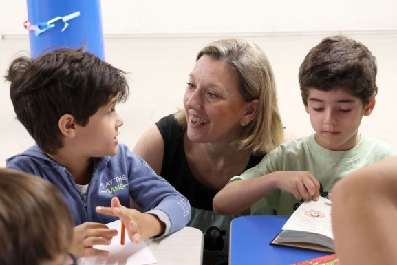 Bono Infantil CyL: cómo pedir la ayuda de 200 euros