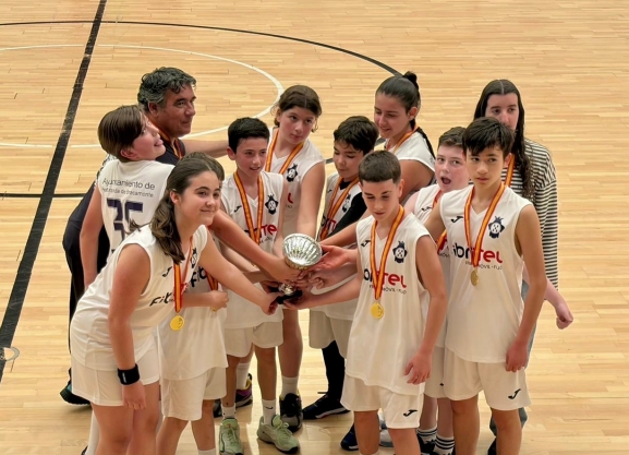 El Infantil mixto de Peñaranda repite como campeón provincial de baloncesto