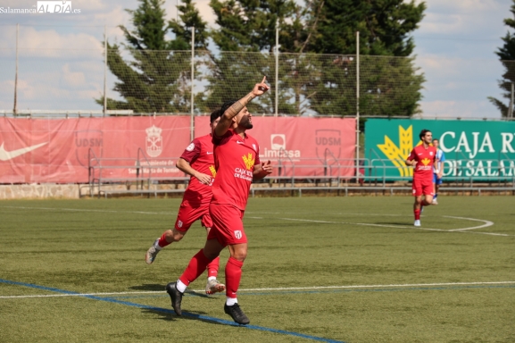 FOTOS | El Santa Marta pincha con la Arandina (1-1)