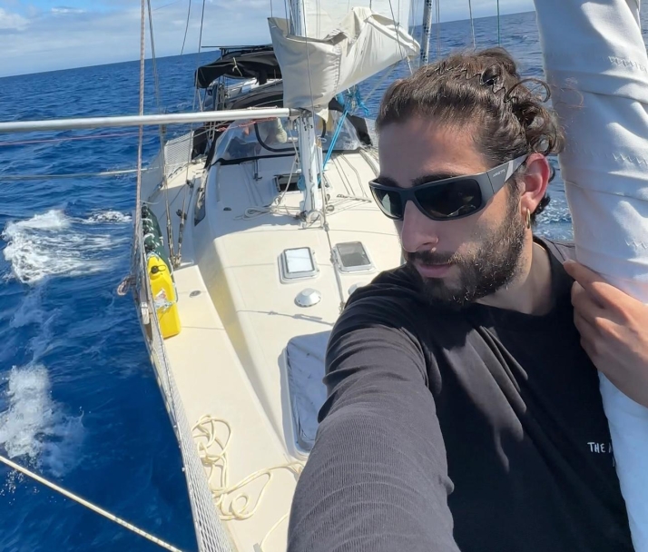 "Llegar al pueblo ser&aacute; el momento m&aacute;s emotivo": el salmantino Adri&aacute;n Lafuente culmina a pie su vuelta al mundo de 1.000 d&iacute;as | Imagen 4