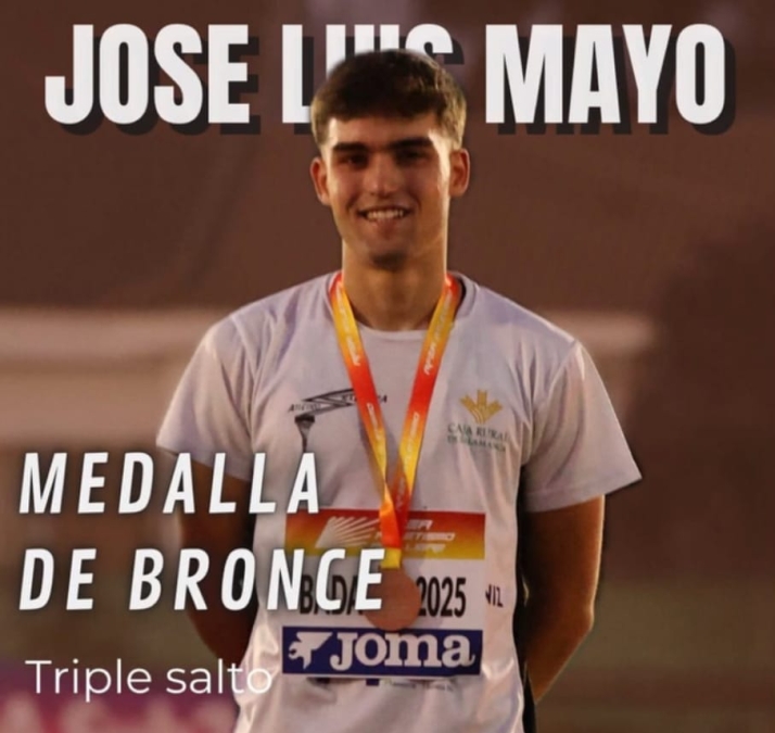 El atletismo salmantino consigue cuatro medallas en los nacionales sub-18 y sub-23 con un oro para Roc&iacute;o Garrido | Imagen 2