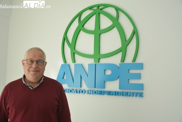 Guillermo Bueno en la sede de ANPE Salamanca  |  Foto: Vanesa Martins