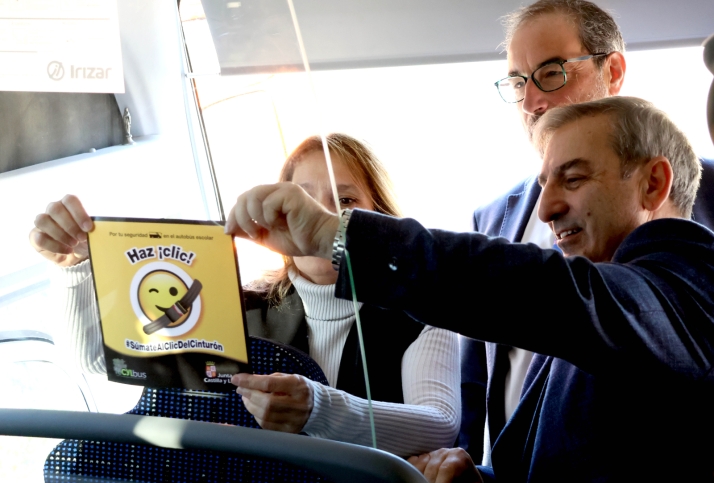 Nueva campaña de uso del cinturón de seguridad en el transporte escolar | JCYL