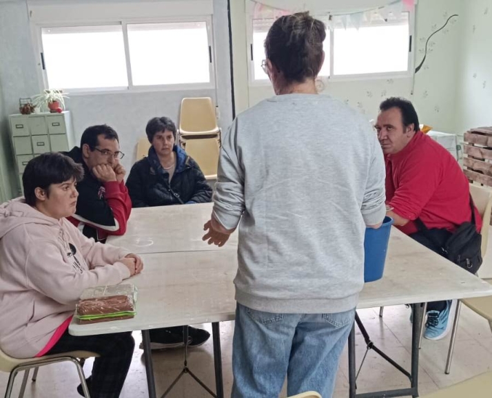 C&aacute;ritas estrecha lazos con Salud Mental Salamanca-AFEMC mediante varias actividades | Imagen 1