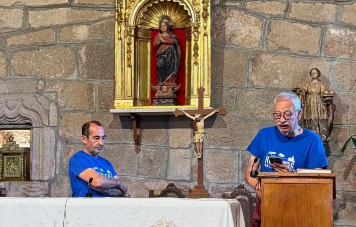 Cerca de 200 personas participan en la peregrinación al Santuario de Nossa Senhora d’Ajuda | Imagen 1