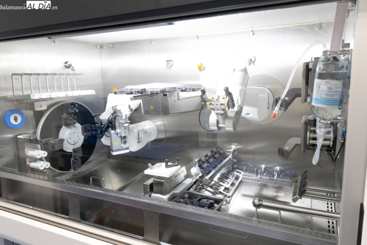 El Hospital de Salamanca dispone del Robot Kiro, único en CyL: Más seguridad y ‘error cero’ en los tratamientos oncológicos | Imagen 1