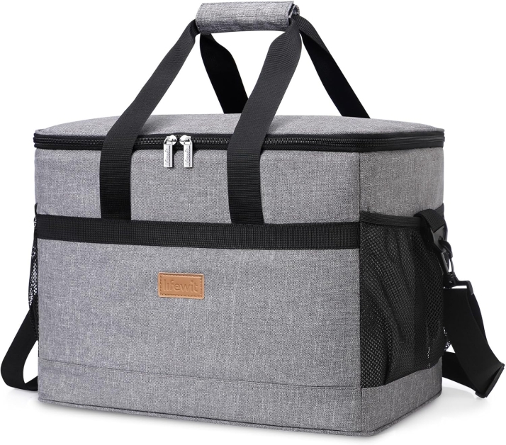 Los mejores art&iacute;culos para la playa en 2025: qu&eacute; no puede faltar y d&oacute;nde comprarlos  | Imagen 11