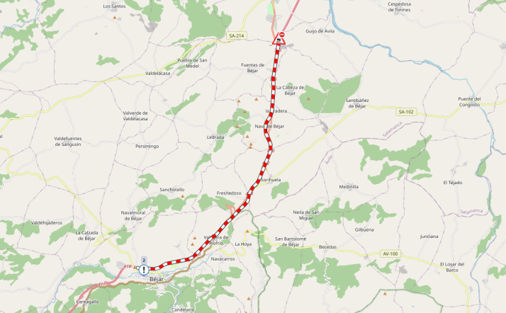 Cortada la A-66 por la fuga de gas en Fuentes de B&eacute;jar | Imagen 1