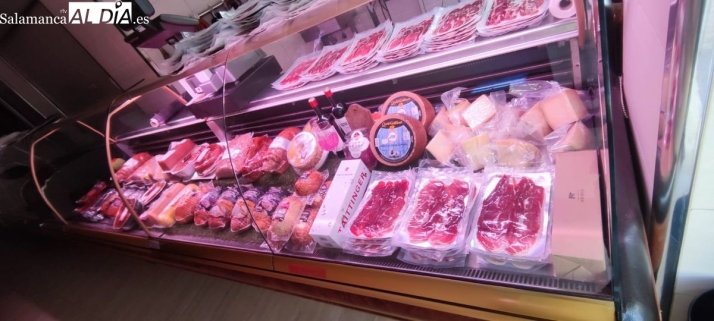 La Navidad se compra aquí: AESCARNE reivindica el valor del comercio cárnico de proximidad | Imagen 2