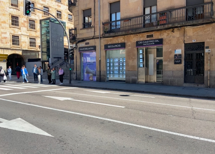 10 negocios imprescindibles en Azafranal y Gran V&iacute;a | Imagen 5