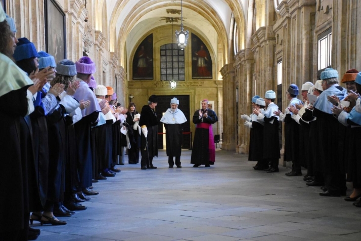 "Un buen docente debería formarse para escuchar y que los niños sean los protagonistas de su formación", afirma Francesco Tonucci, nuevo honoris causa de la UPSA | Imagen 1