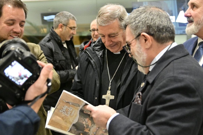 Los cromos de la Semana Santa de Salamanca, a juicio de las hermandades: "Hay ilusi&oacute;n por cambiar cromos" | Imagen 1