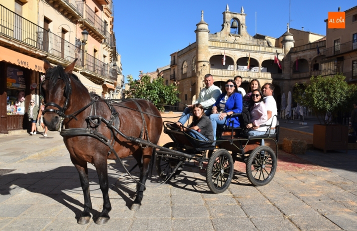 Eh, s&aacute;canos una foto: Apurando la Feria | Imagen 1
