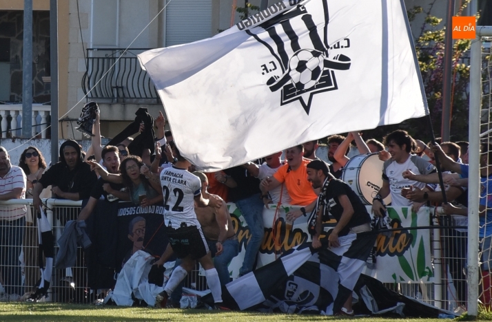 Jos&eacute; Manuel continuar&aacute; jugando en 3&ordf; RFEF en el filial de Unionistas | Imagen 1