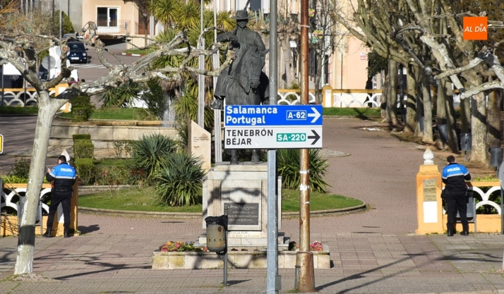 La Polic&iacute;a Local reabre al tr&aacute;nsito los parques de La Glorieta y La Florida | Imagen 1