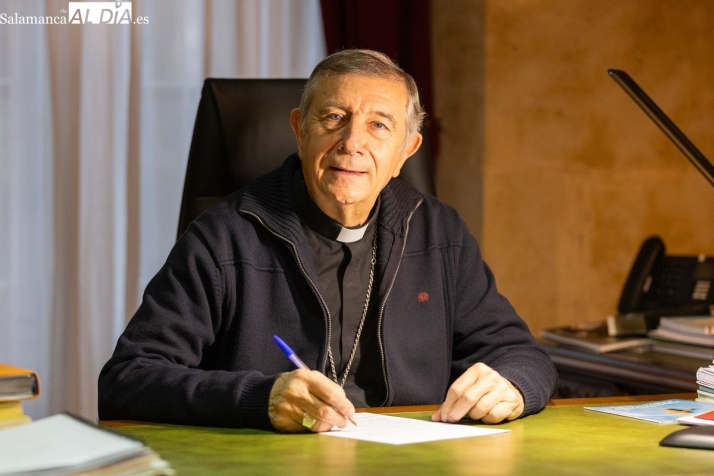Monse&ntilde;or Jos&eacute; Luis Retana: "Nuestra sociedad no ha perdido del todo el esp&iacute;ritu religioso de estas fiestas" | Imagen 1