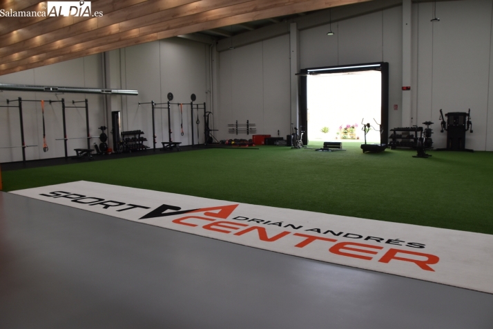 Sport center by Adrián Andrés con más de 1.500 m² para un envejecimiento activo a partir de los 40 | Imagen 1