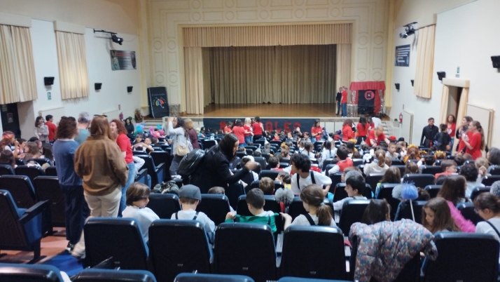 Foto 2 - Seis colegios de la provincia celebran el D&iacute;a de la Danza en Santa Marta con espect&aacute;culos musicales