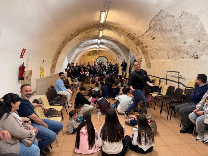 El futuro de la Semana Santa de Salamanca se forja en una unión sin precedentes de los niños y jóvenes cofrades | Imagen 1