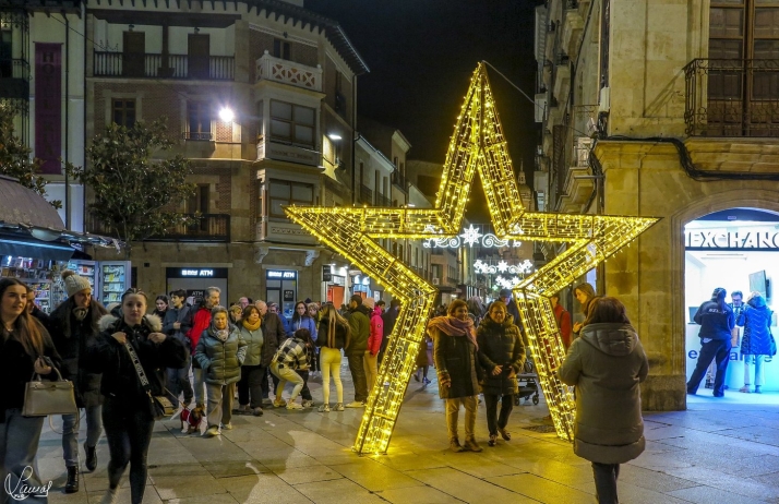 10 escenarios imprescindibles para conseguir el 'selfie' navideño perfecto en Salamanca | Imagen 3