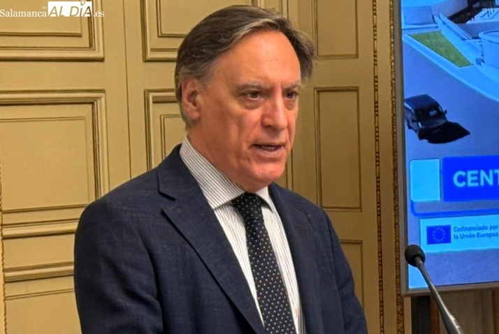 El alcalde prev&eacute; movilizaciones por el fin del tren de Salamanca a Barcelona | Imagen 1