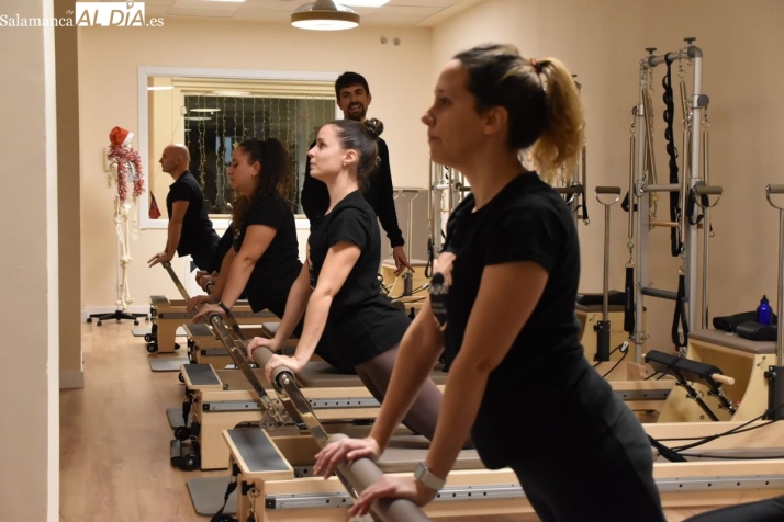 Emunà Pilates, el 'espacio seguro' donde el movimiento se convierte en bienestar | Imagen 1