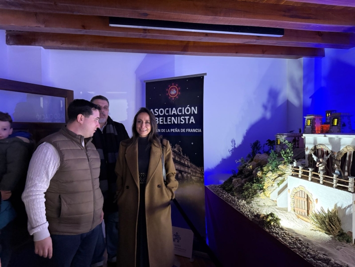 Savia nueva para una tradici&oacute;n centenaria: los j&oacute;venes impulsan el renacer del belenismo en Salamanca | Imagen 1