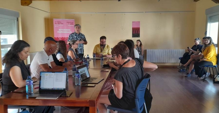 Las Artes Esc&eacute;nicas de la regi&oacute;n buscan sacarle partido a la Ruta de la Plata y al Camino de Santiago | Imagen 1