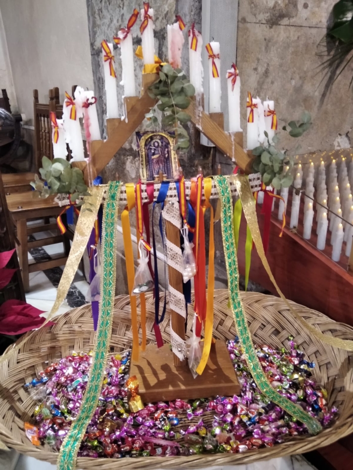 Foto 2 - Intensa Misa del Gallo en la Parroquia de San Andrés