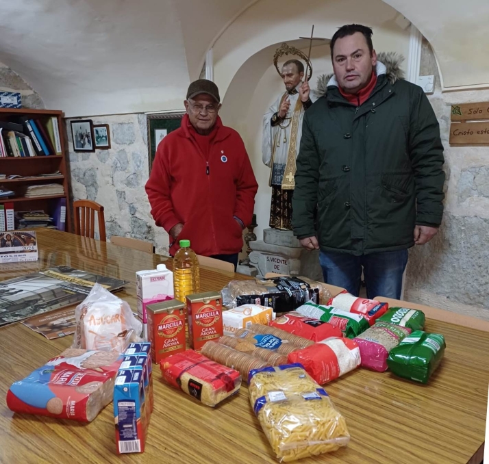 Dios le Guarde entrega alimentos a las Conferencias de San Vicente de Pa&uacute;l | Imagen 1