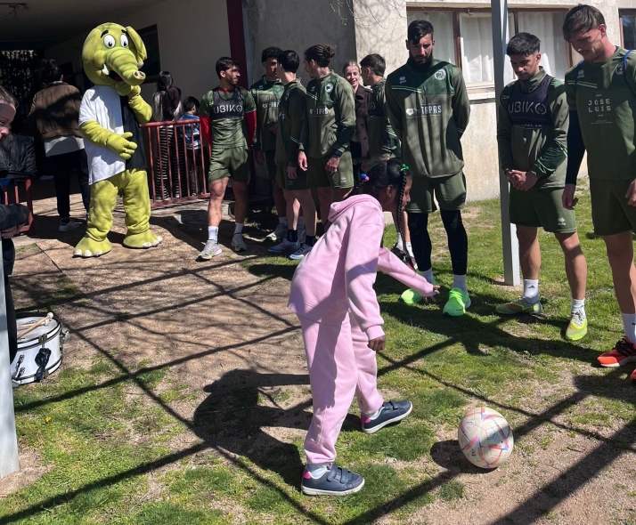 Ya puedes ver las 174 propuestas definitivas para las nuevas equipaciones de Unionistas | Imagen 1