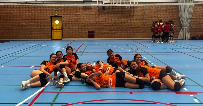 Campeonas provinciales de voleibol infantil en Salamanca