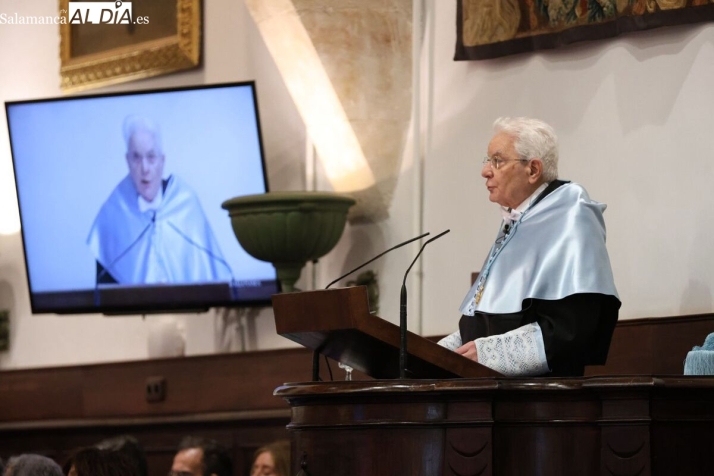 FOTOS | Sergio Mattarella, investido doctor Honoris Causa por la USAL: &ldquo;A Europa le corresponde saber decir que no&rdquo; | Imagen 1