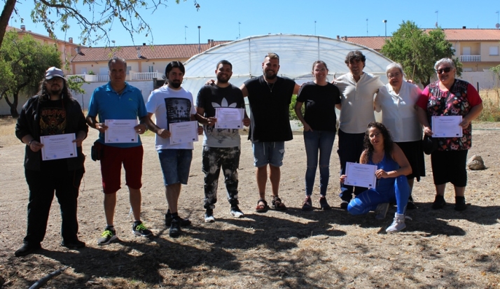 Llega a su final la acci&oacute;n en agricultura ecol&oacute;gica de C&aacute;ritas, que ha contado con 8 alumnos | Imagen 1