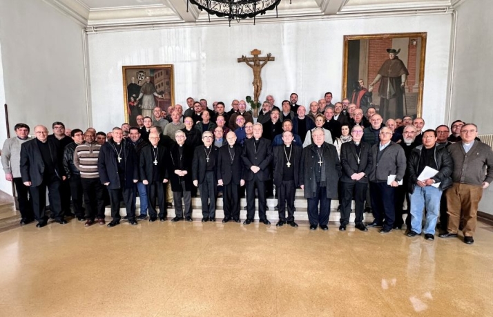 El Obispo, el Vicario de Pastoral y seis arciprestes participan en un encuentro de Iglesia en Castilla | Imagen 1