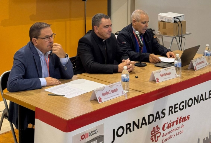 Mar Manzano y Domingo Mat&iacute;as participan en Palencia en las Jornadas Regionales de C&aacute;ritas | Imagen 1