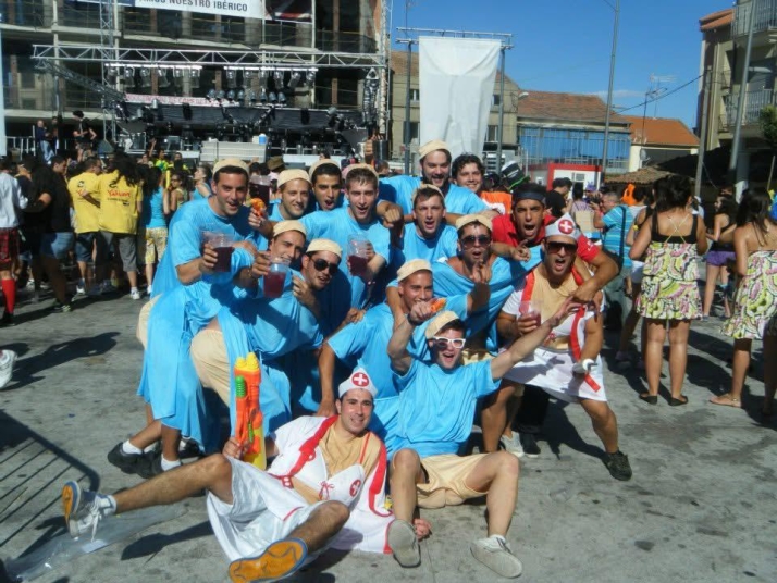 El reclamo de las fiestas de Guijuelo: Del ajetreo de la gran ciudad a la algarab&iacute;a de las pe&ntilde;as | Imagen 3