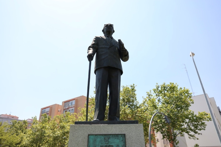 Las estatuas que narran la historia de Salamanca: un viaje por su patrimonio de bronce y piedra | Imagen 7