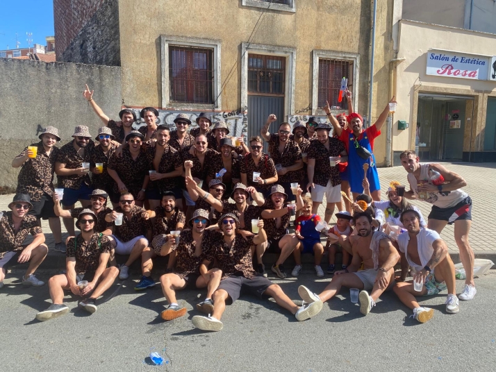 El reclamo de las fiestas de Guijuelo: Del ajetreo de la gran ciudad a la algarab&iacute;a de las pe&ntilde;as | Imagen 1