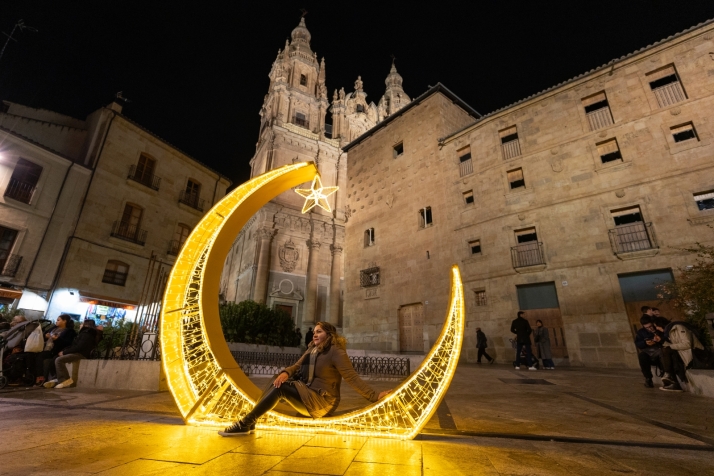 10 escenarios imprescindibles para conseguir el 'selfie' navideño perfecto en Salamanca | Imagen 4
