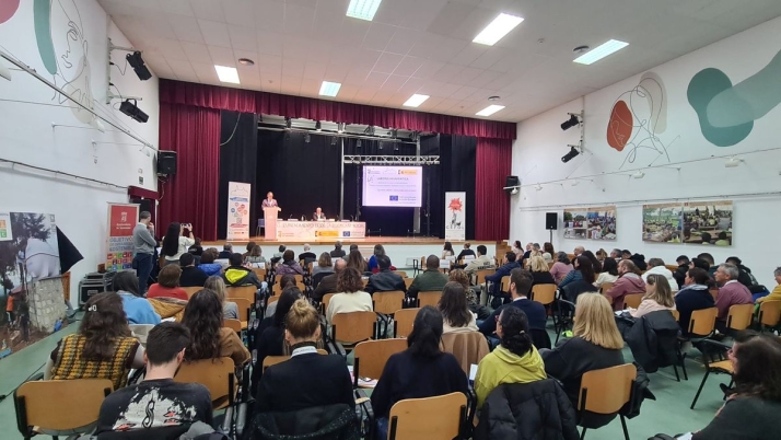 El plan que ofrece una segunda oportunidad laboral a parados de larga duraci&oacute;n en Salamanca | Imagen 1