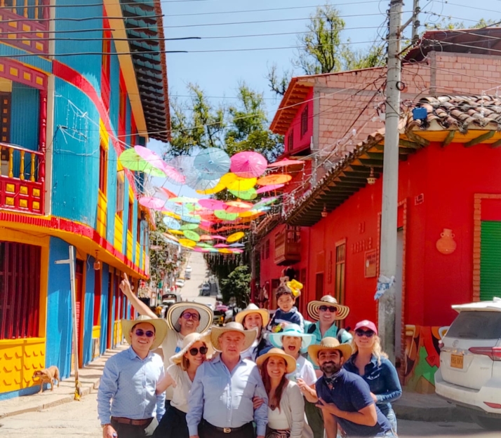 De Salamanca a Bogot&aacute; para celebrar las Navidades en familia | Imagen 2