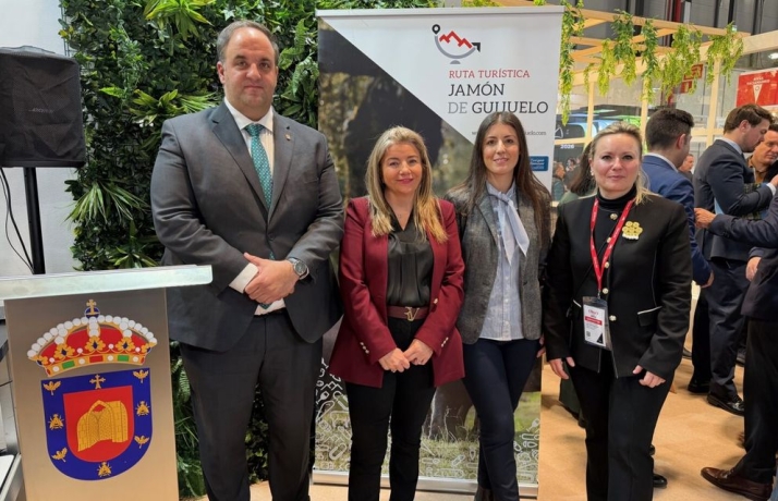 Guijuelo exhibe su potencial gastronómico en el inicio de Fitur y estrena su Ruta Turística (Fotos) | Imagen 1