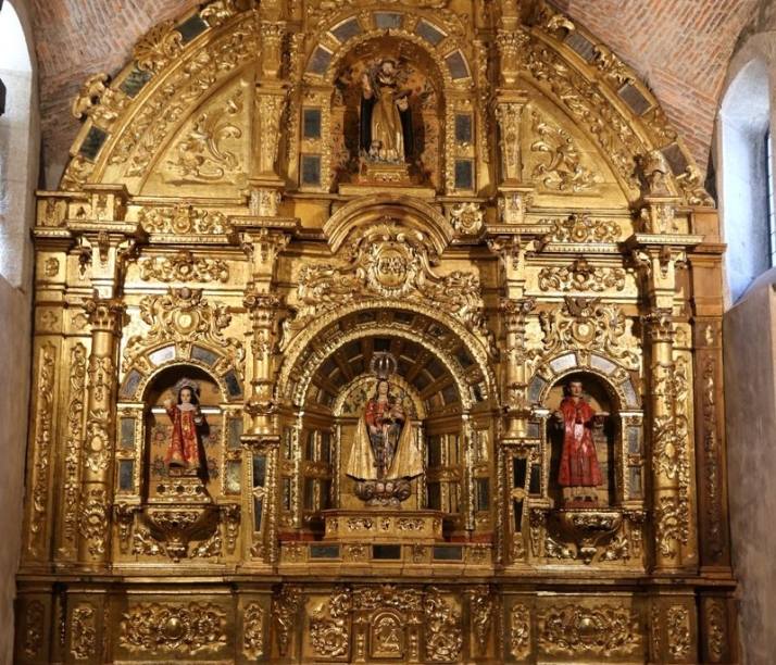 Retablo  de la Virgen del Rosario en La Alberca. Foto Europa Press