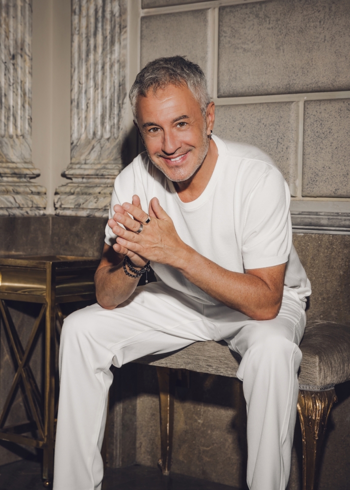 Sergio Dalma rinde homenaje a la m&uacute;sica italiana en Salamanca: "Cuando uno sube a un escenario se le quitan todos los males" | Imagen 2