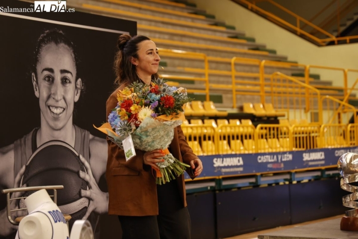 V&Iacute;DEO | El adi&oacute;s de Silvia Dom&iacute;nguez: &quot;Gracias, baloncesto, por tanto&quot; | Imagen 1