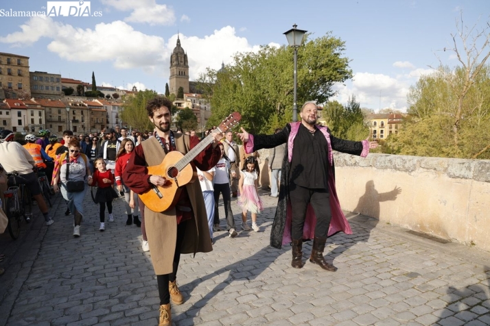 Teatro, música y un amplio dispositivo de seguridad para el Lunes de Aguas en Salamanca | Imagen 1