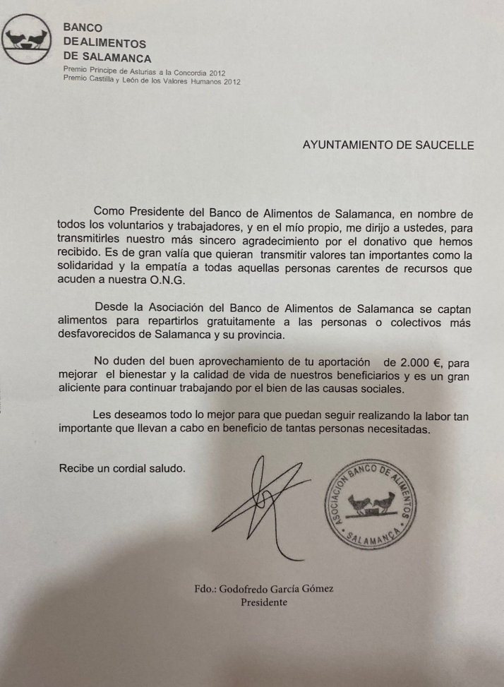 El Ayuntamiento de Saucelle entrega al Banco de Alimentos 2.000 euros  | Imagen 1