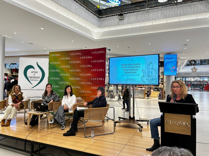 La labor fundamental de ATRA y Obesidad Salamanca: “Es crucial el acompañamiento tanto a familiares como a afectados" | Imagen 1