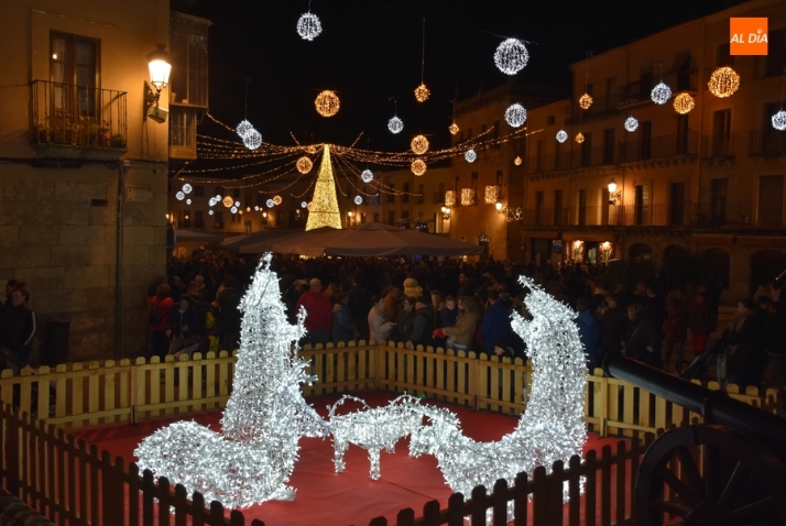 Las iluminaciones navide&ntilde;as que no te puedes perder cerca de Salamanca | Imagen 1